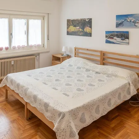 Mv24 Apartman *